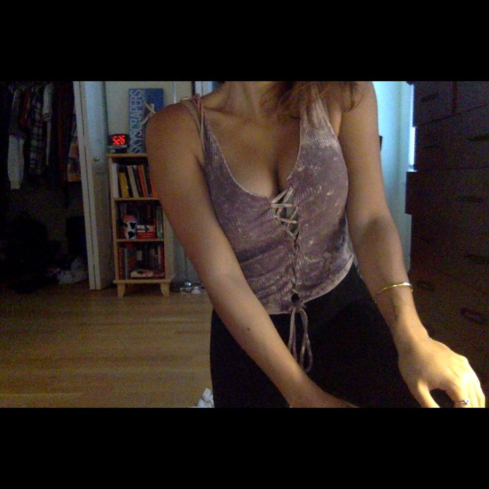 Sexy criss Cross tank